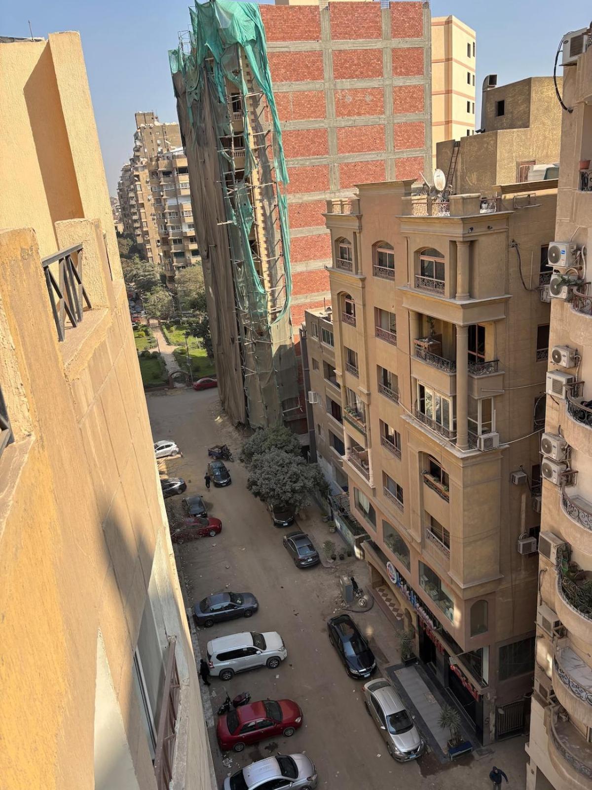 Amman * Cairo